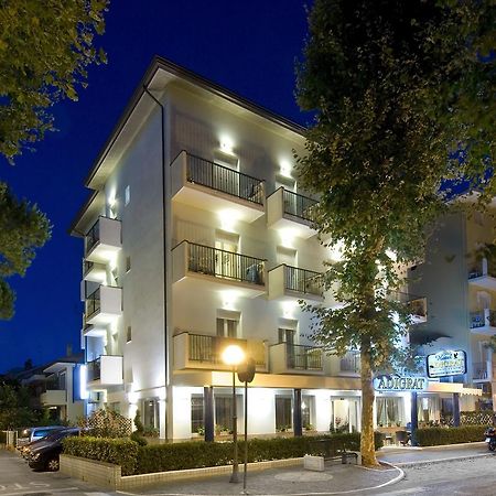 Hotel Adigrat Riccione Eksteriør billede