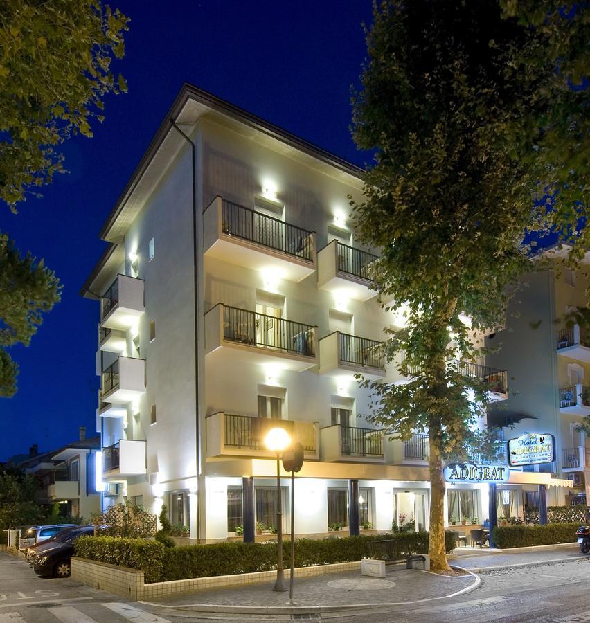 Hotel Adigrat Riccione Eksteriør billede